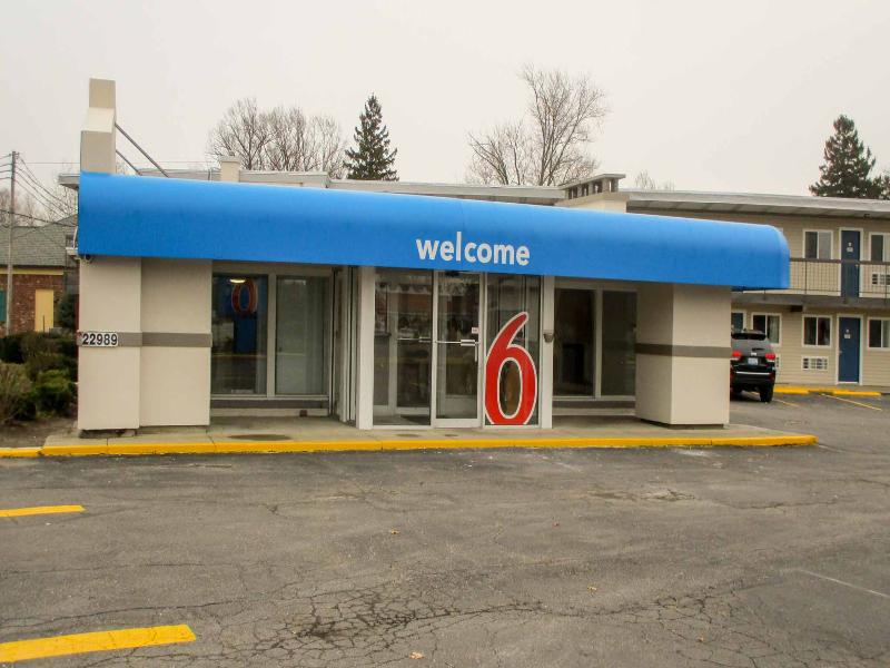 Motel 6-North Olmsted, OH - Cleveland GA image