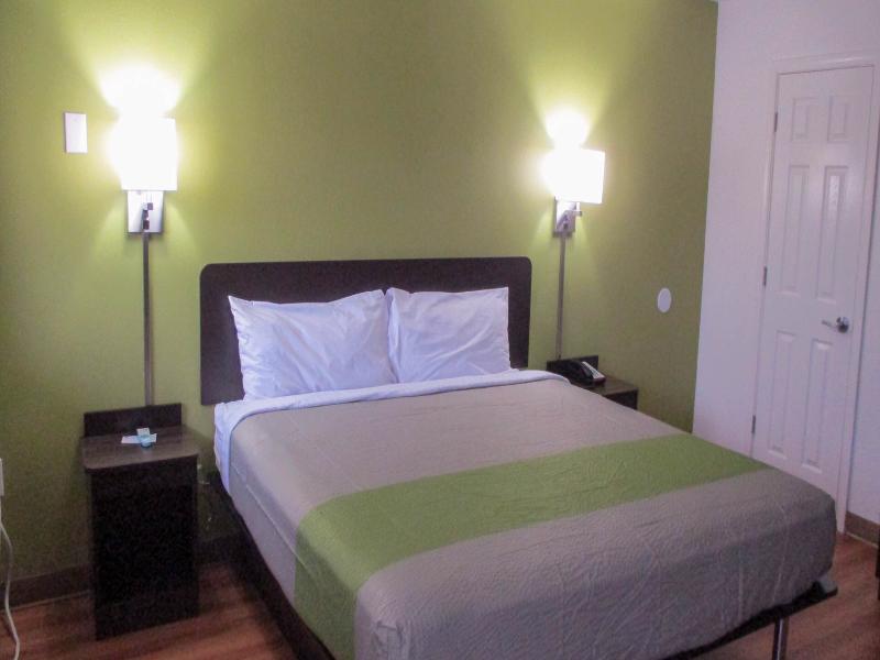 Motel 6-North Olmsted, OH - Cleveland GA image