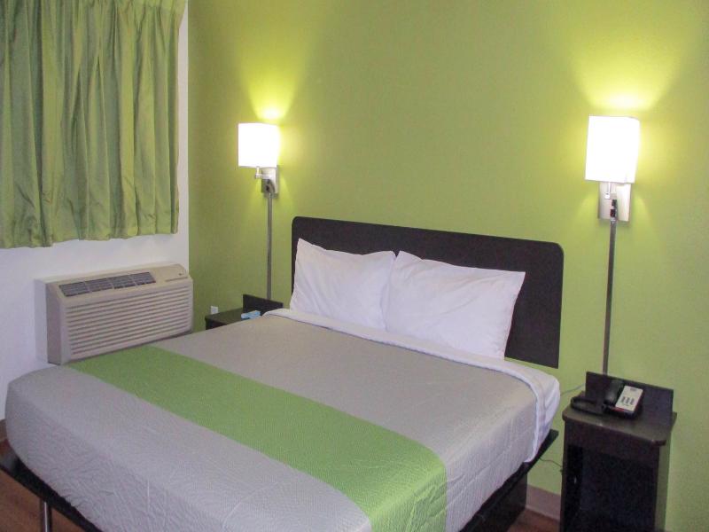 Motel 6-North Olmsted, OH - Cleveland GA image