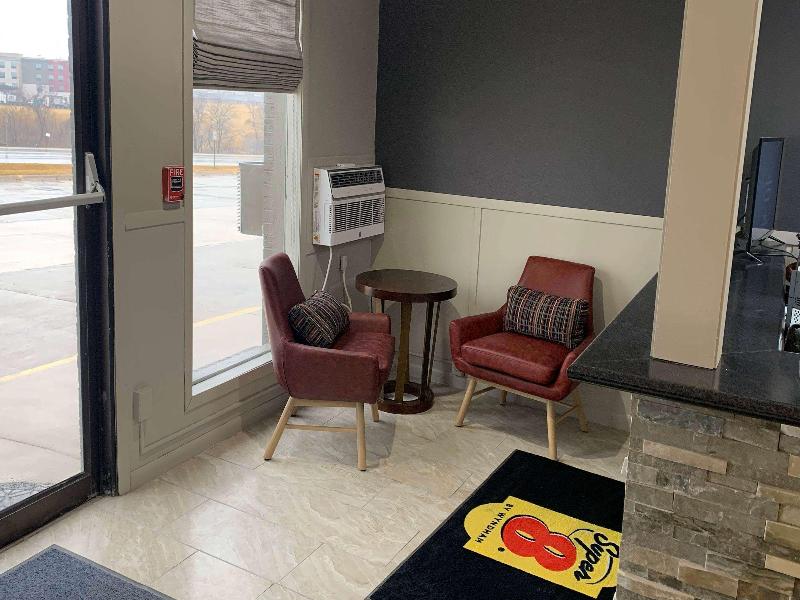 Super 8 by Wyndham Kirksville