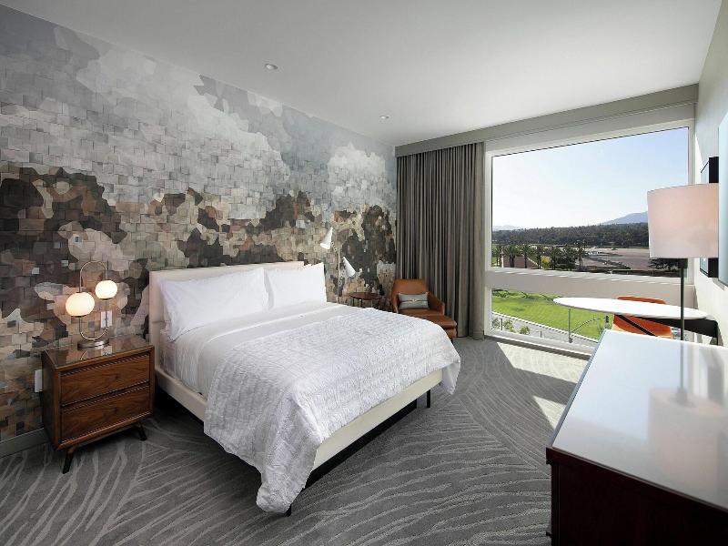 Le Meridien Pasadena Arcadia image