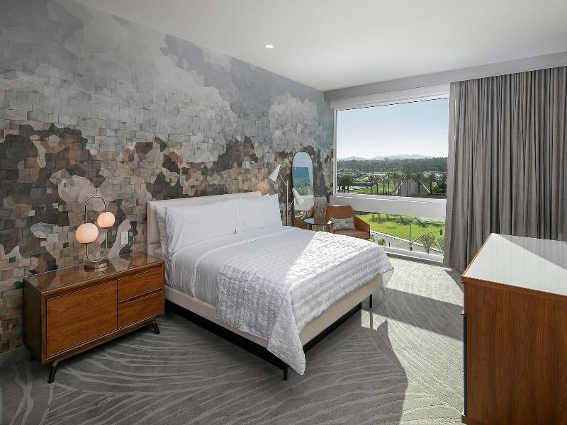 Le Meridien Pasadena Arcadia image