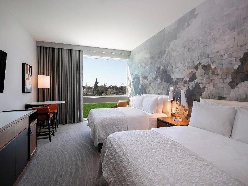 Le Meridien Pasadena Arcadia image