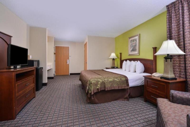 Regency Inn, Illinois Northwest