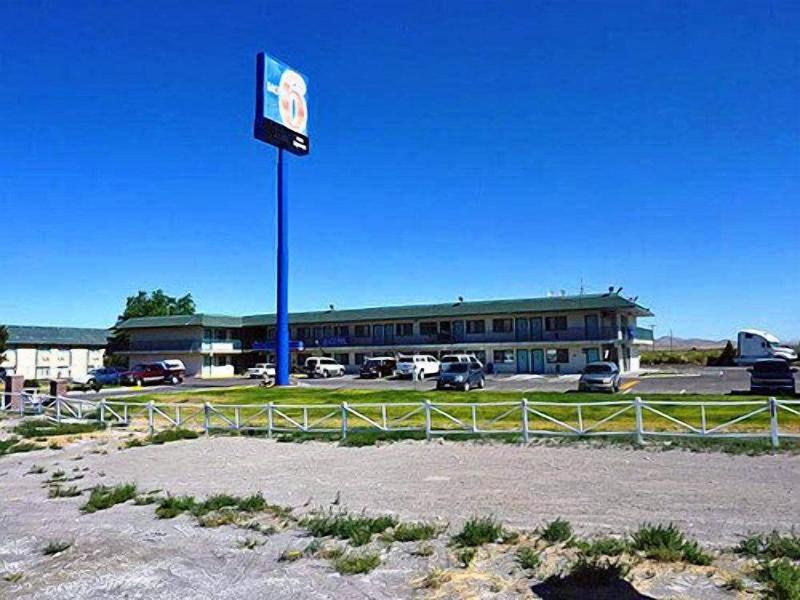 Motel 6 Wells NV image