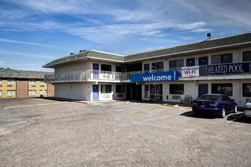 Motel 6 Wells NV image