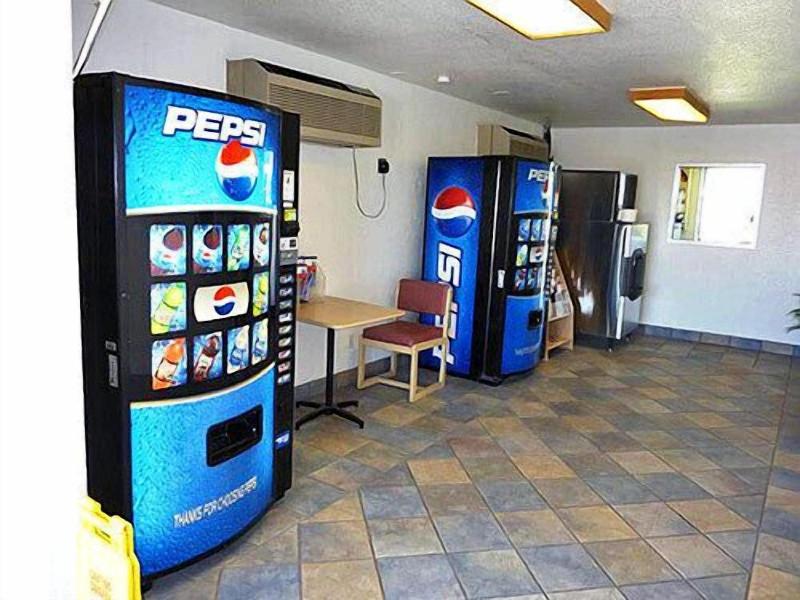 Motel 6 Wells NV image 10