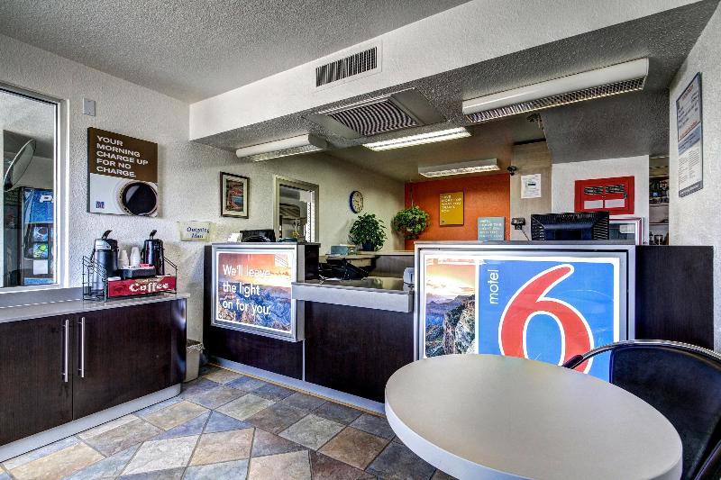 Motel 6 Wells NV image