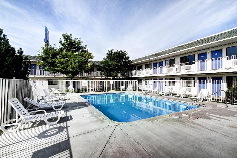 Motel 6 Wells NV image