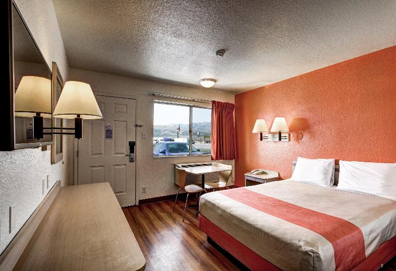 Motel 6 Wells NV image