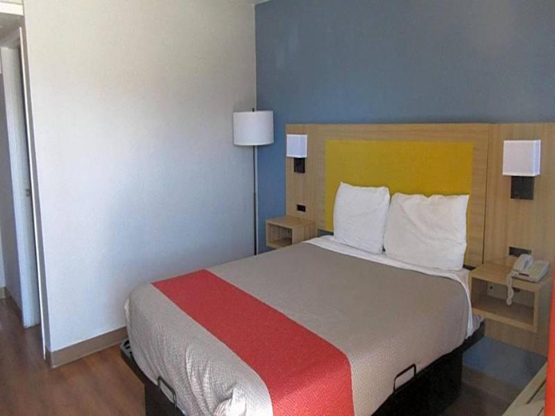 Motel 6 Wells NV image