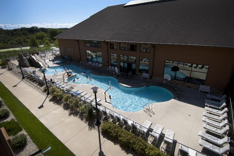 Timber Ridge Lodge and Waterpark image