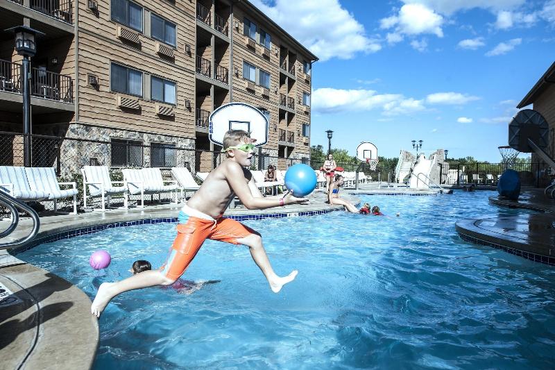 Timber Ridge Lodge and Waterpark image