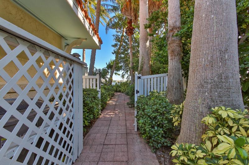 Tortuga Inn Beach Resort image