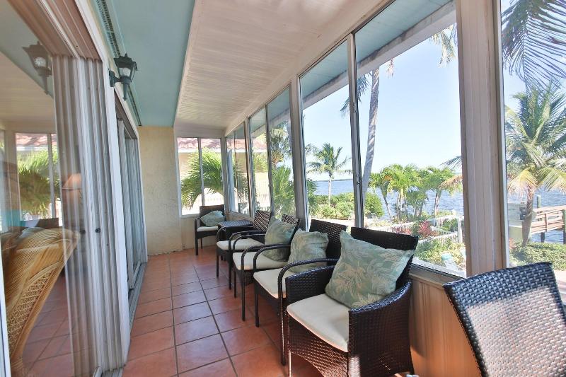 Tortuga Inn Beach Resort image