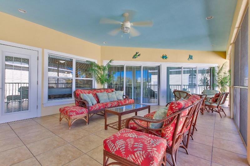 Tortuga Inn Beach Resort image