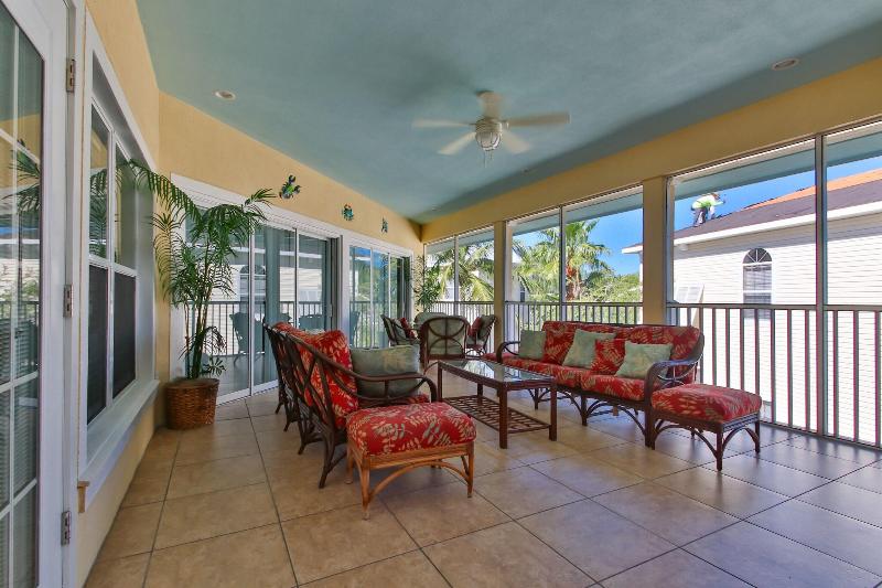 Tortuga Inn Beach Resort image