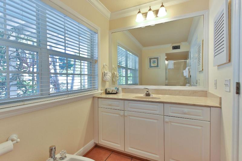 Tortuga Inn Beach Resort image