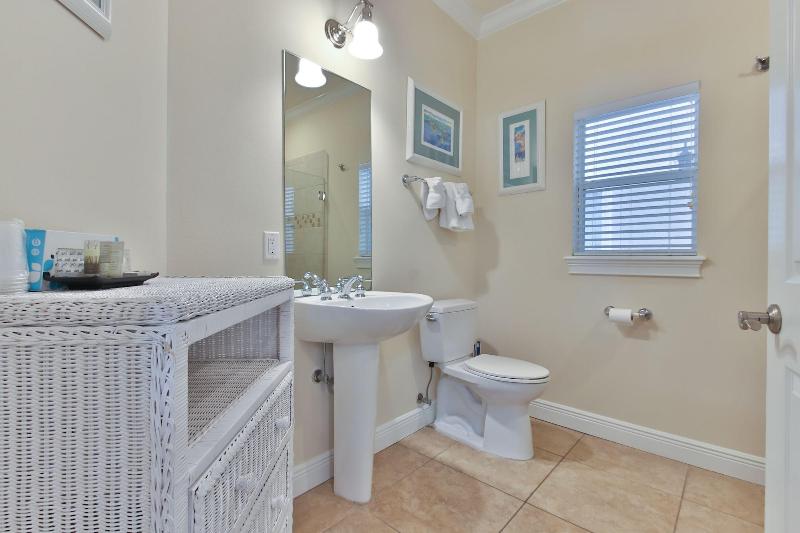 Tortuga Inn Beach Resort image