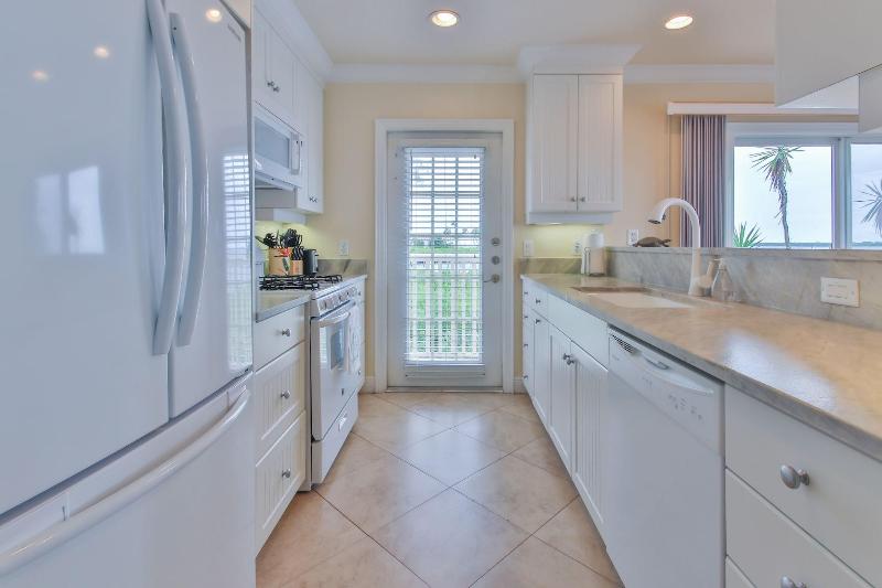 Tortuga Inn Beach Resort image