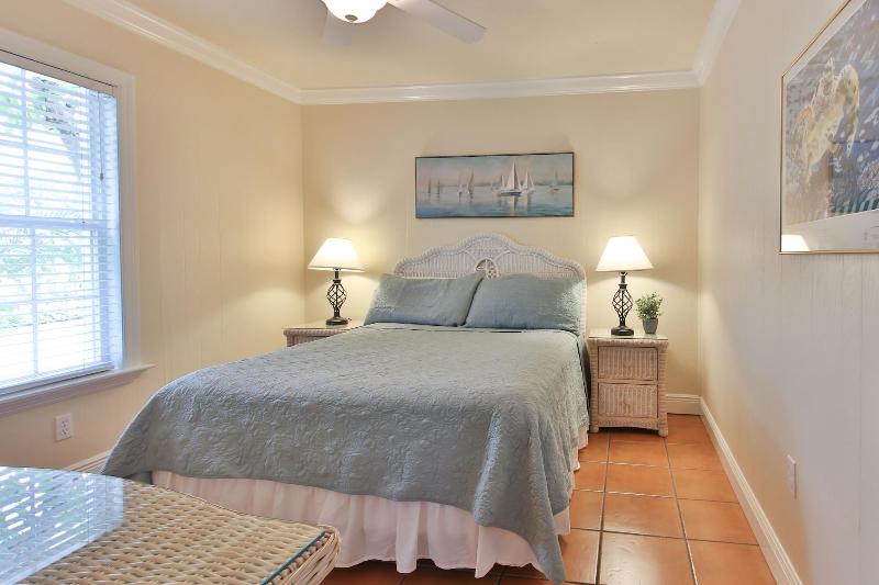 Tortuga Inn Beach Resort image