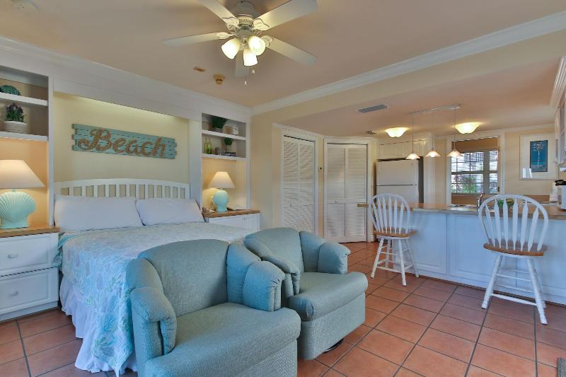 Tortuga Inn Beach Resort image