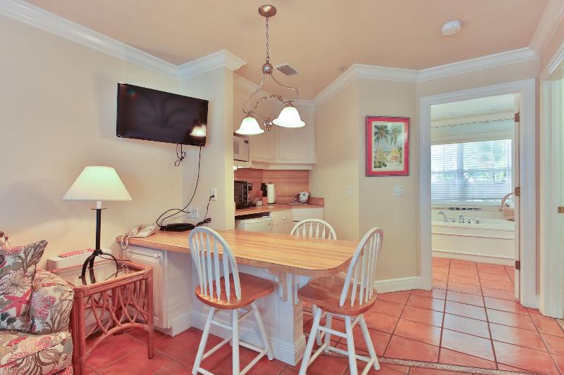 Tortuga Inn Beach Resort image