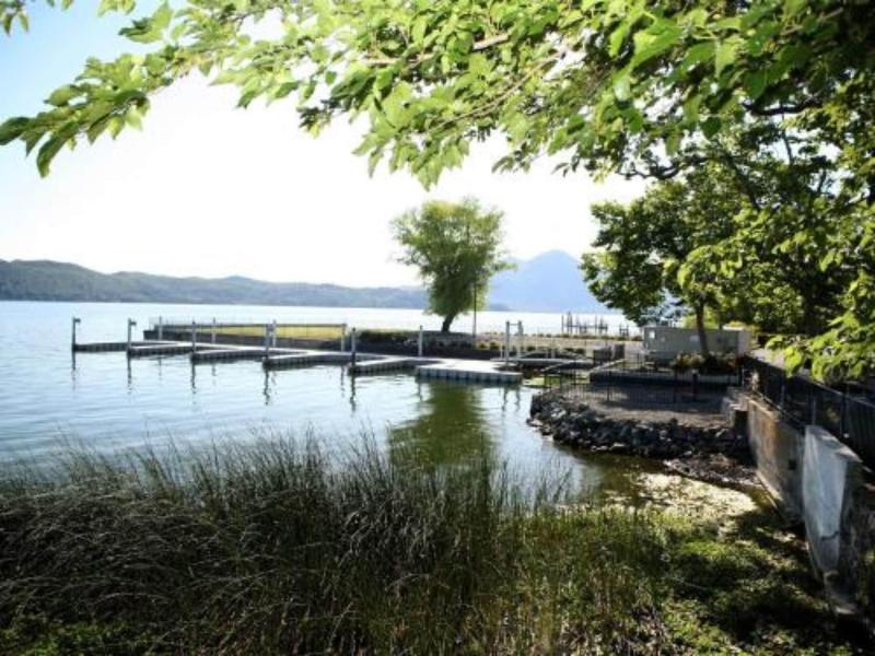 Clear Lake Cottages & Marina image