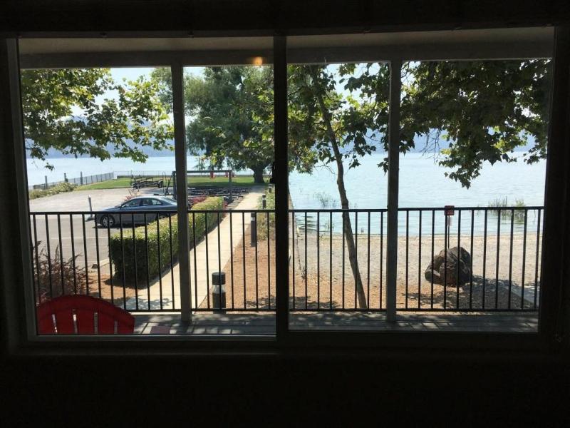 Clear Lake Cottages & Marina image