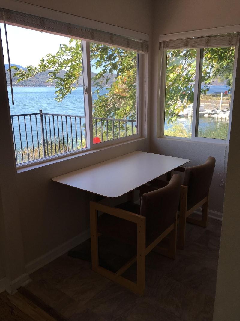 Clear Lake Cottages & Marina image