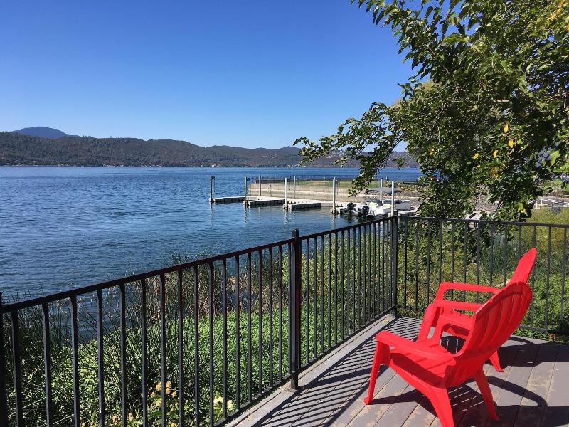 Clear Lake Cottages & Marina image