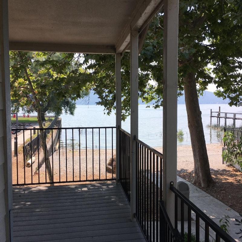 Clear Lake Cottages & Marina image