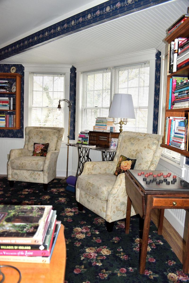 Yelton Manor Bed & Breakfast image
