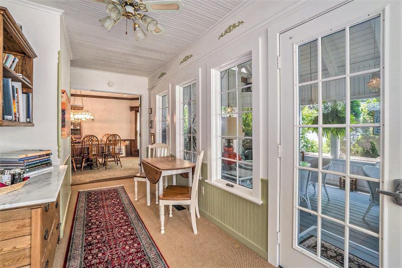 Yelton Manor Bed & Breakfast image