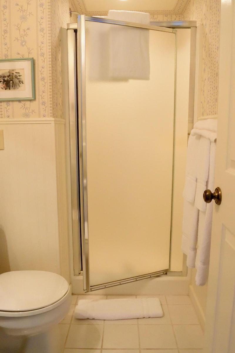 Yelton Manor Bed & Breakfast image