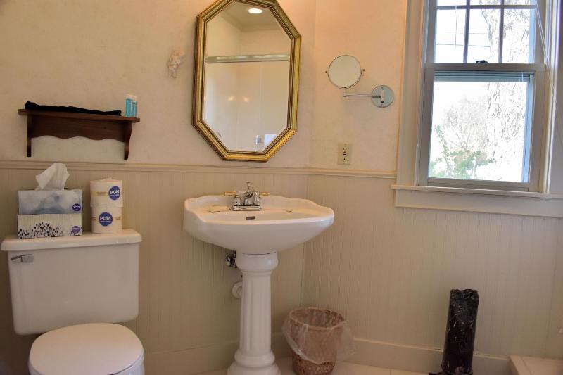 Yelton Manor Bed & Breakfast image
