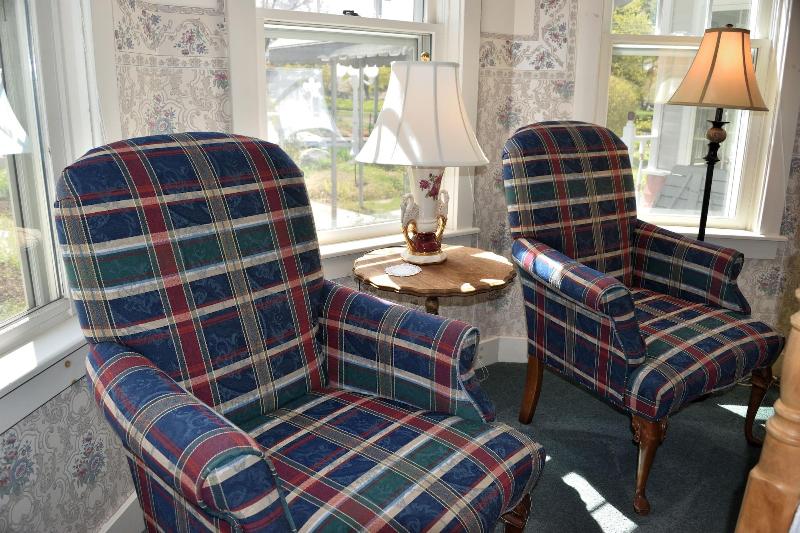 Yelton Manor Bed & Breakfast image
