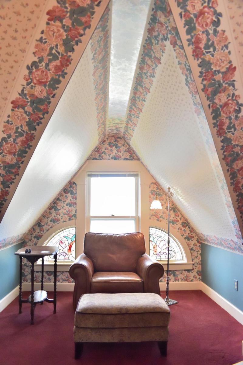 Yelton Manor Bed & Breakfast image