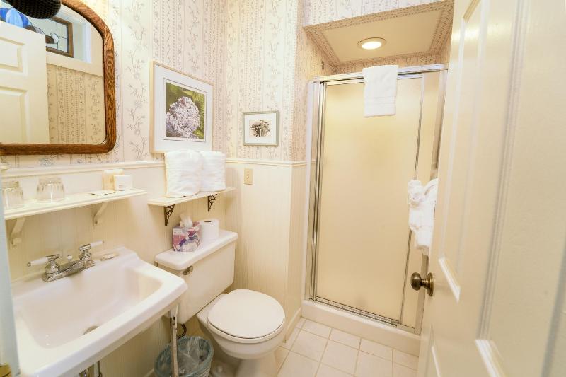 Yelton Manor Bed & Breakfast image