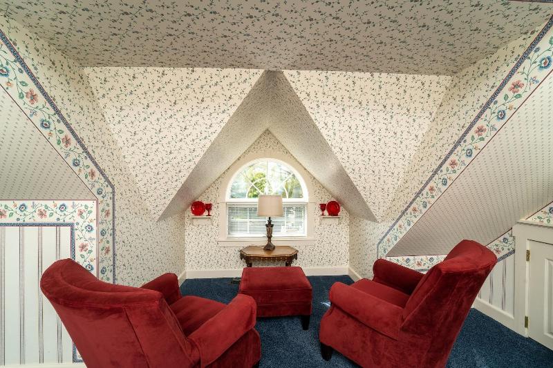 Yelton Manor Bed & Breakfast image