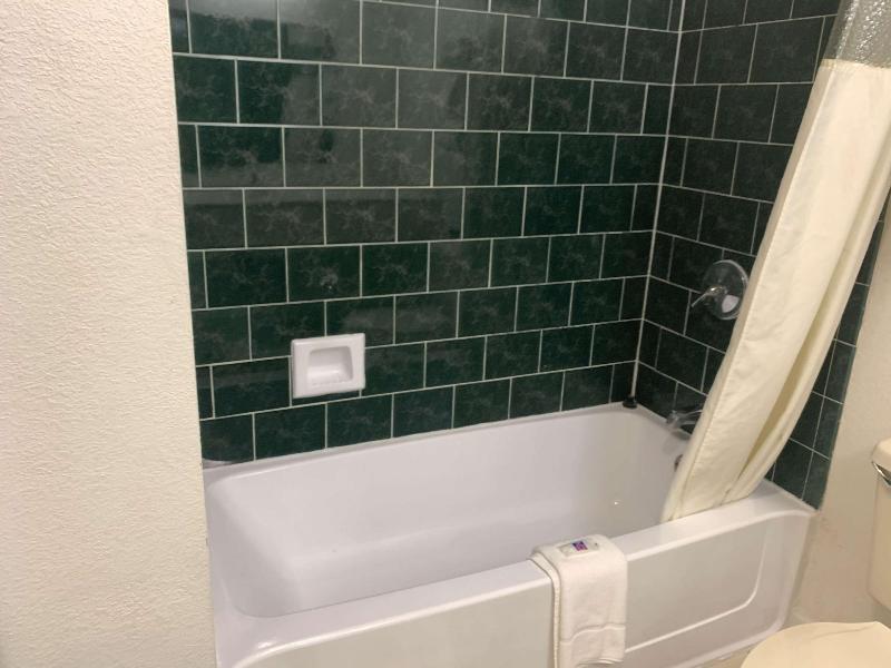 Motel 6 Franklin, Oh image