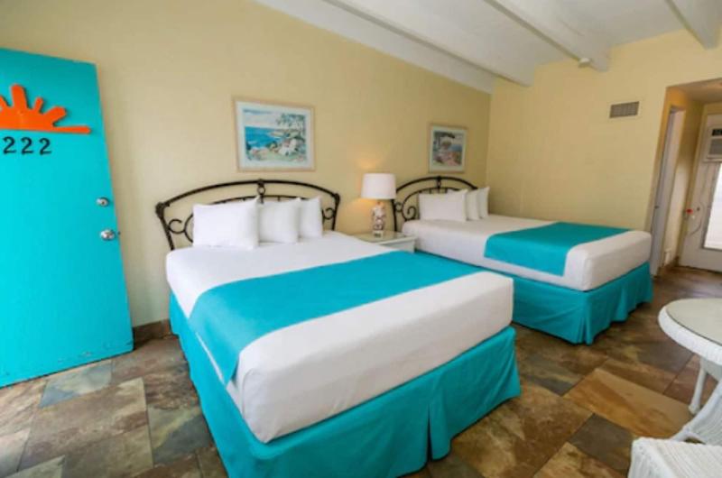 Aztec Motel image