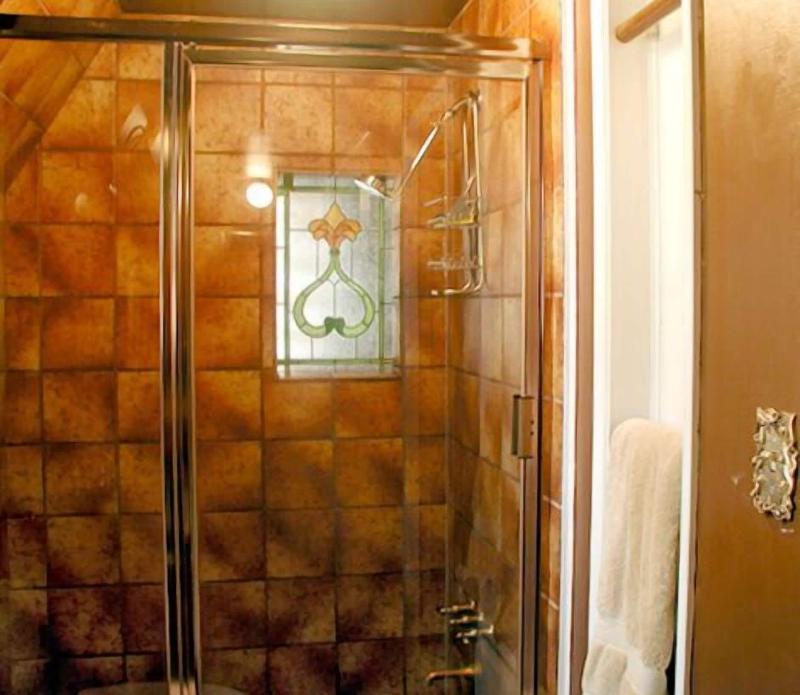 Always Inn Idyllwild Vacation Cottages image