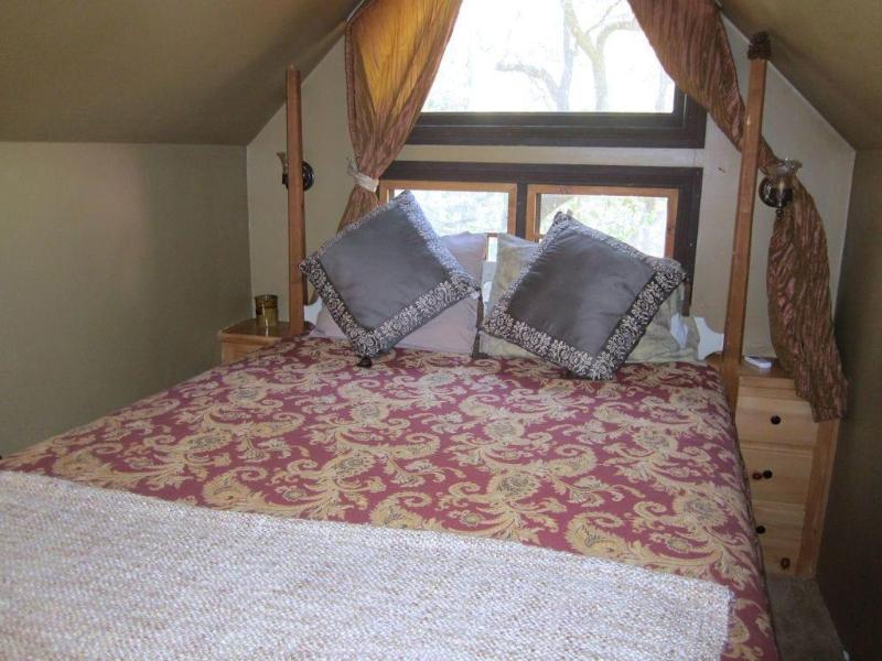 Always Inn Idyllwild Vacation Cottages image