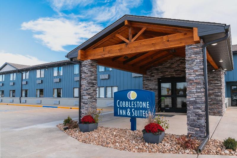 Cobblestone Inn & Suites - Trenton image