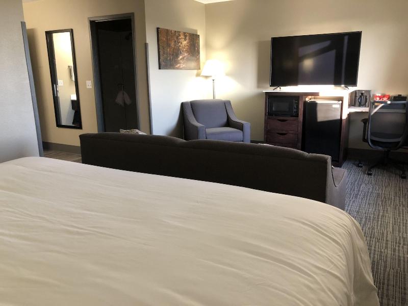 Cobblestone Inn & Suites - Trenton image