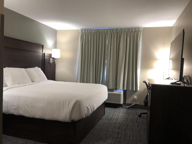 Cobblestone Inn & Suites - Trenton image