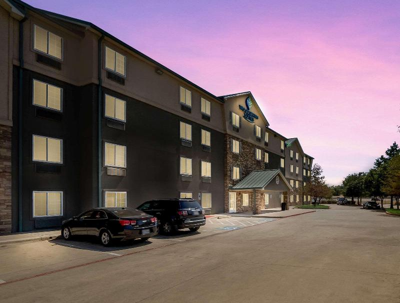 WoodSpring Suites Fort Worth Trophy Club image