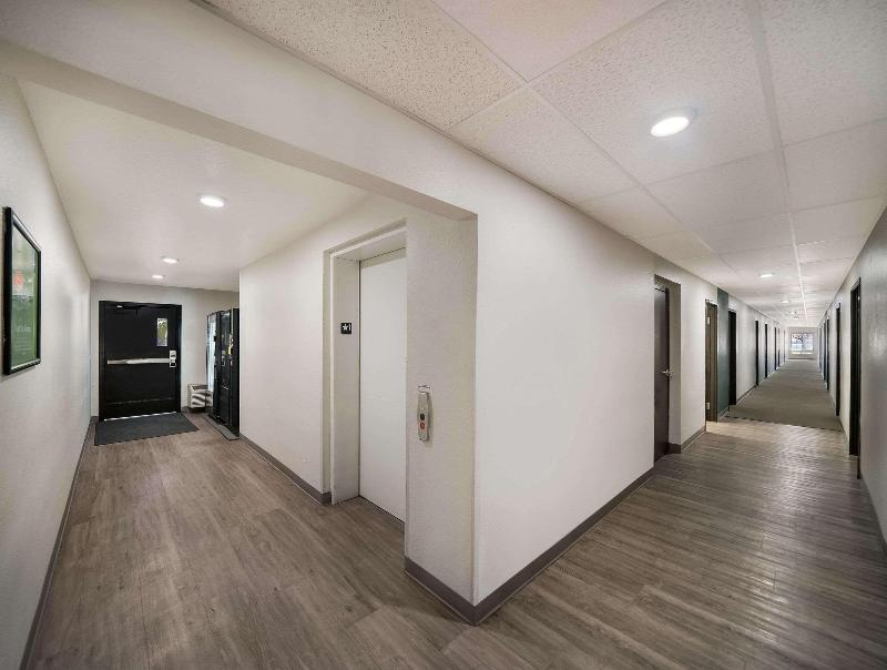 WoodSpring Suites Fort Worth Trophy Club image