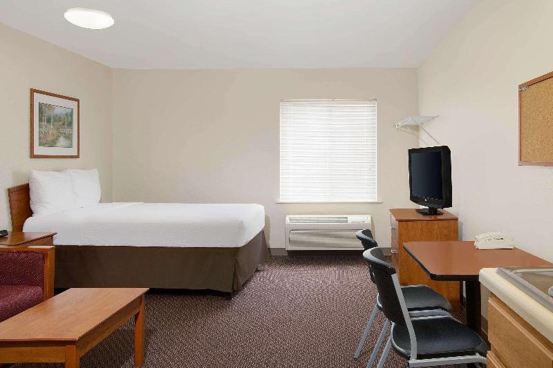 WoodSpring Suites Fort Worth Trophy Club image